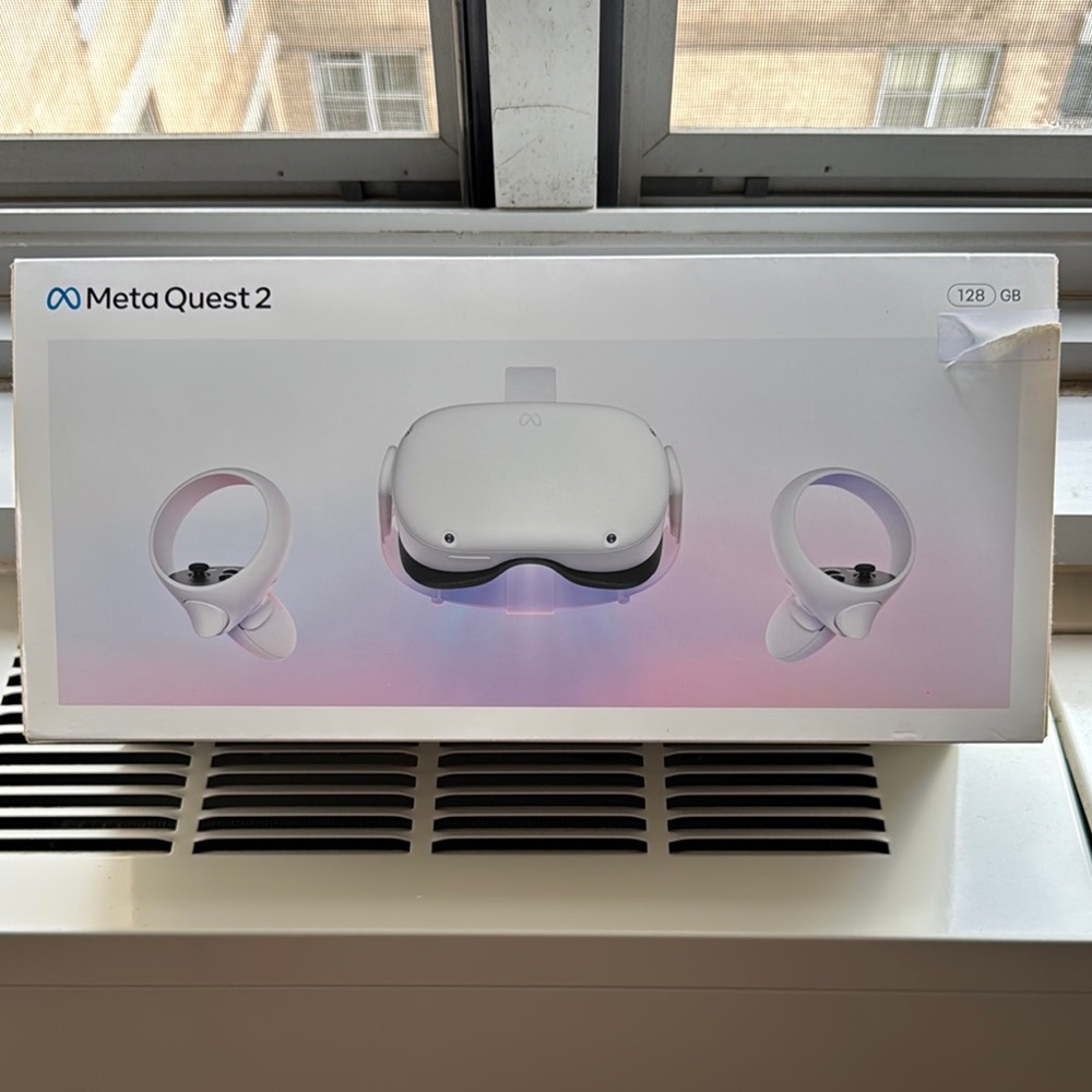 Quest 2 VR Headset - White